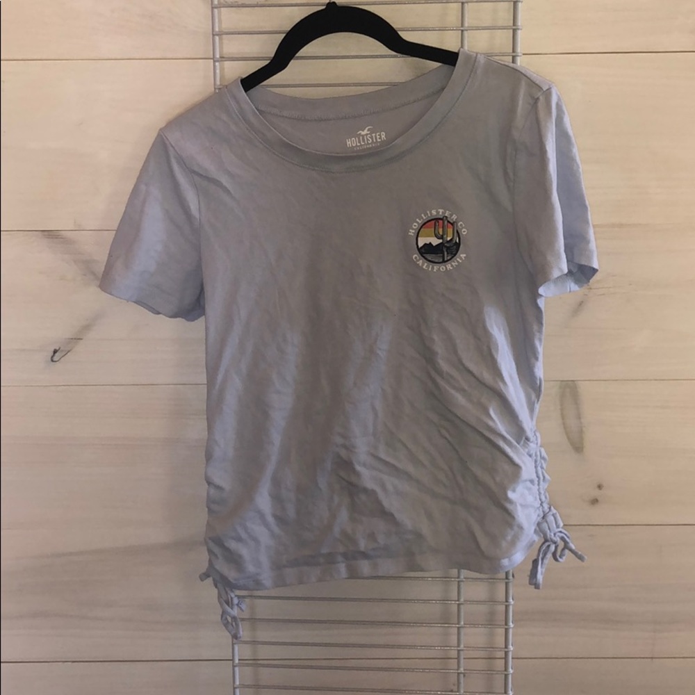 Hollister t shirt